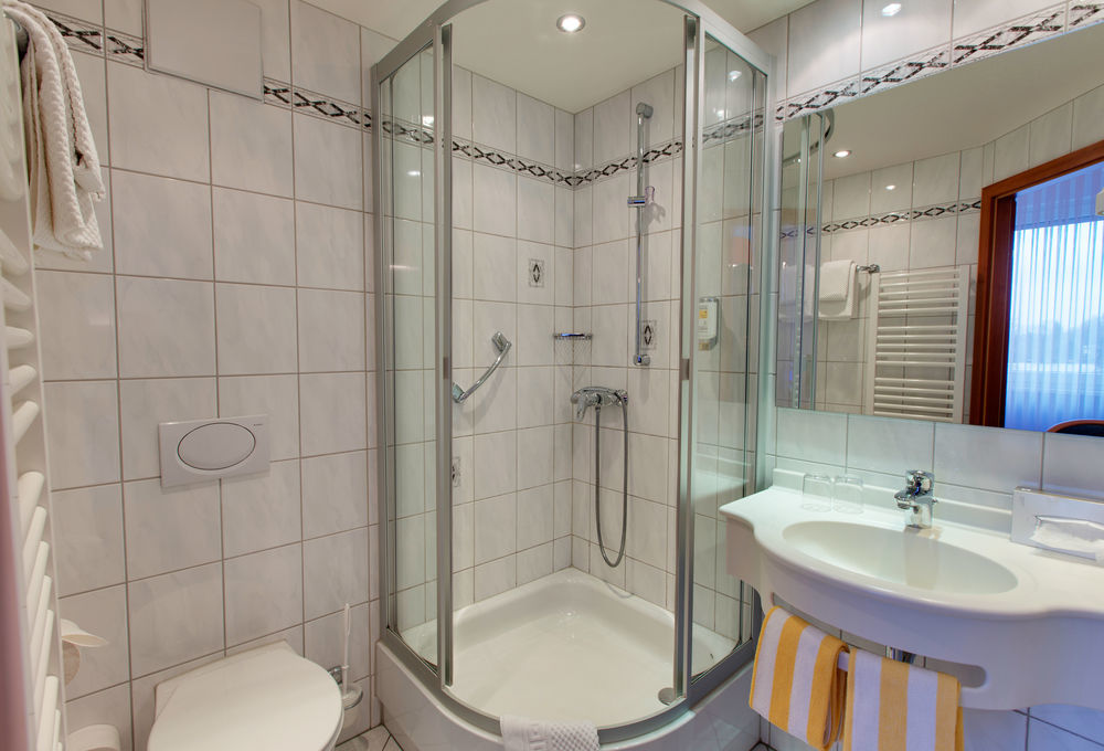 Hotel Pfaelzer Wald Bad Bergzabern Ngoại thất bức ảnh